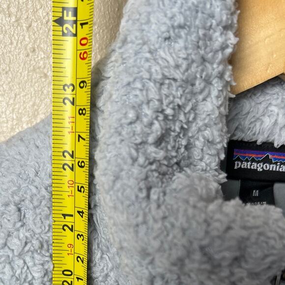 Patagonia Vest Los Gatos Fleece Furry Sleeveless Full Zip Gray Womens Medium - Picture 4 of 5
